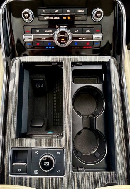 2021 Lincoln Navigator L Black Label