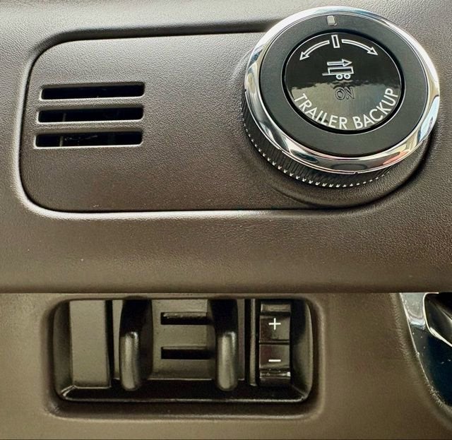 2021 Lincoln Navigator L Black Label