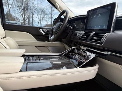 2021 Lincoln Navigator L Black Label