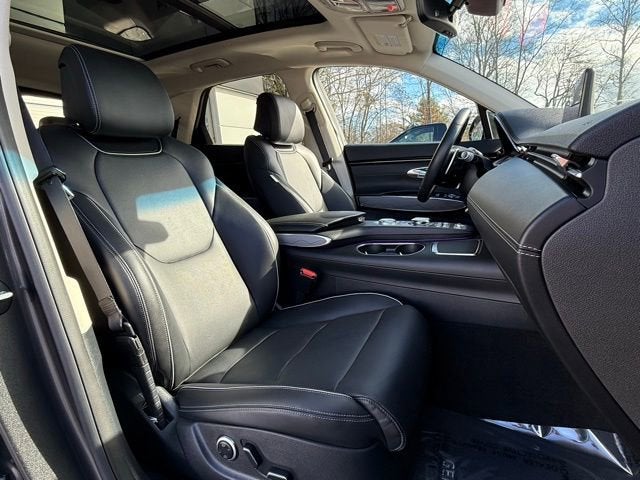 2024 Genesis GV70 2.5T