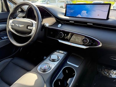 2024 Genesis GV70 2.5T