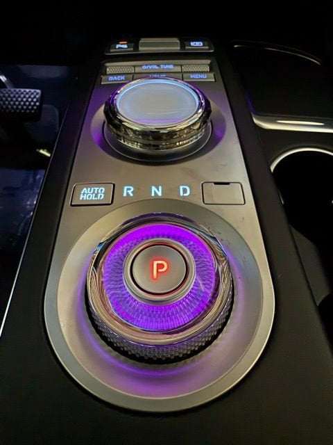 2024 Genesis GV70 2.5T