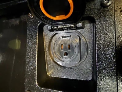 2023 Toyota Tundra 4WD Platinum Hybrid