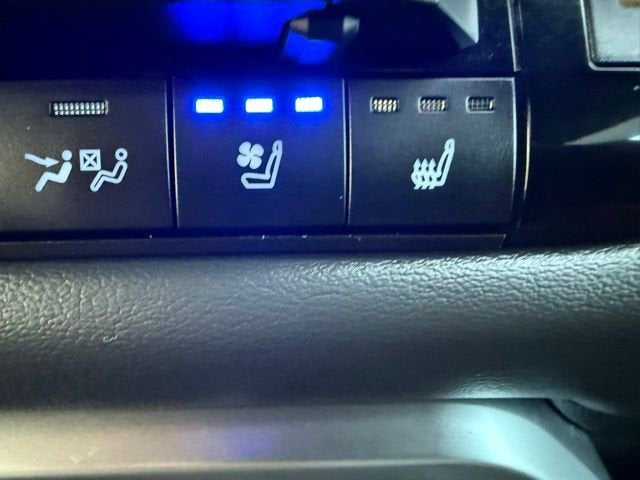 2023 Toyota Tundra 4WD Platinum Hybrid