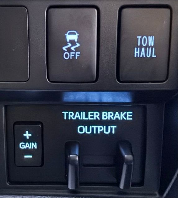 2018 Toyota Tundra 4WD SR