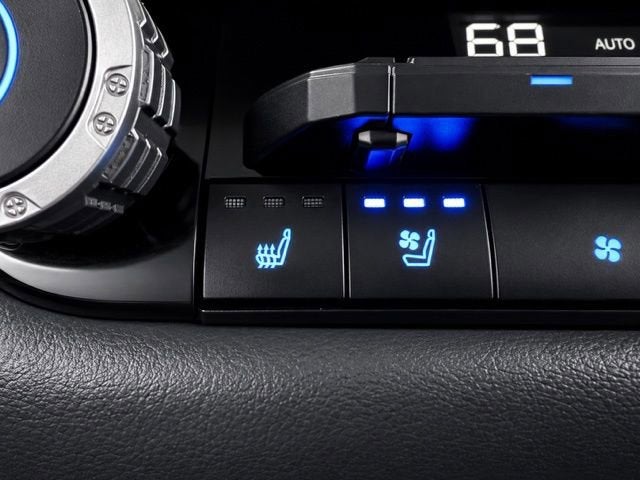 2024 Toyota Tundra Hybrid Platinum 4WD
