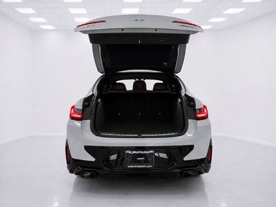 2023 BMW X4 xDrive30i