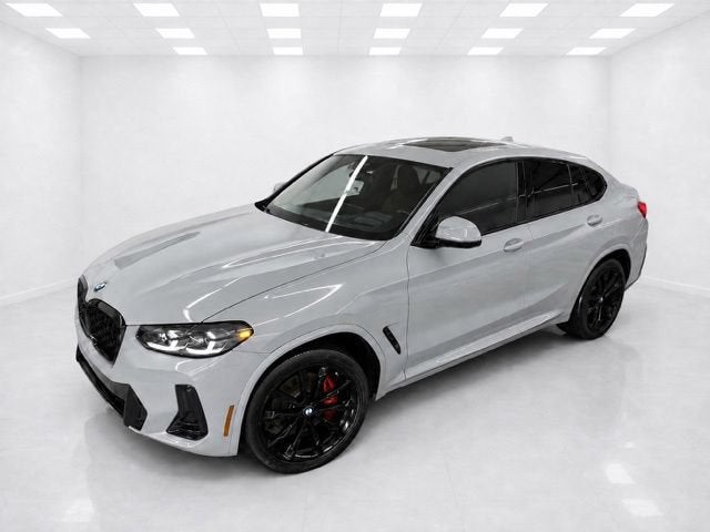 2023 BMW X4 xDrive30i