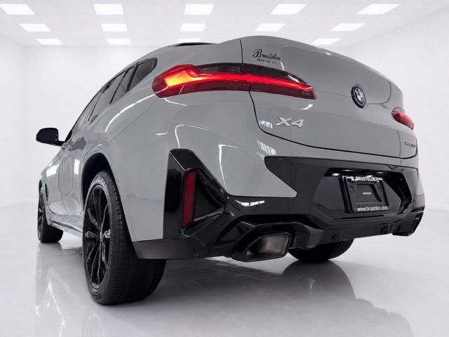 2023 BMW X4 xDrive30i
