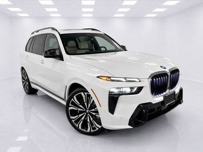 2024 BMW X7 M60i
