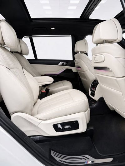2024 BMW X7 M60i
