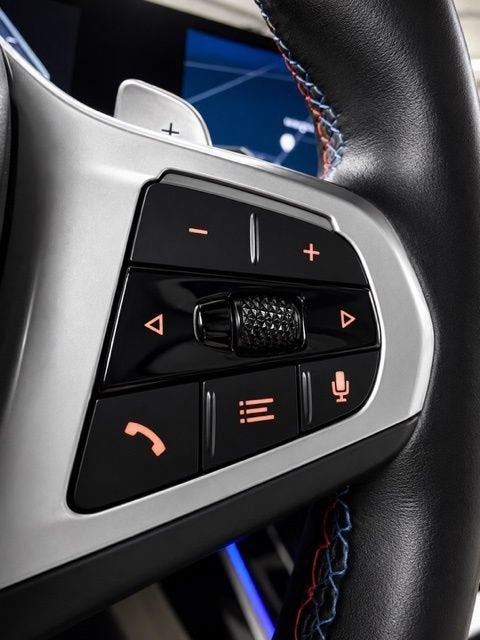 2024 BMW X7 M60i