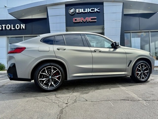 2024 BMW X4 M40i