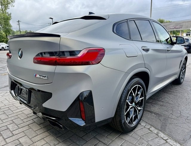 2024 BMW X4 M40i