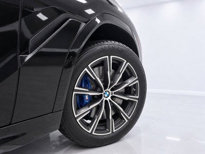 2021 BMW X6 M50i
