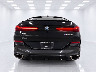 2021 BMW X6 M50i