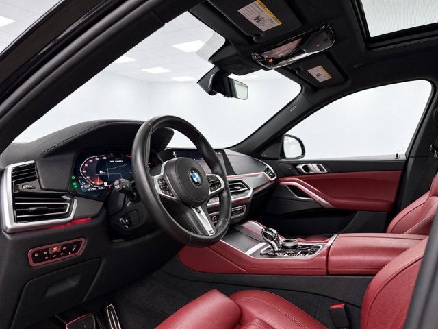 2021 BMW X6 M50i