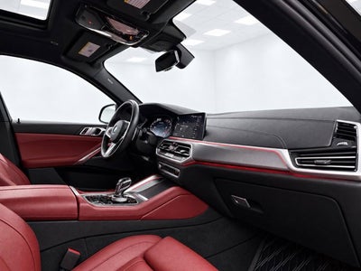 2021 BMW X6 M50i