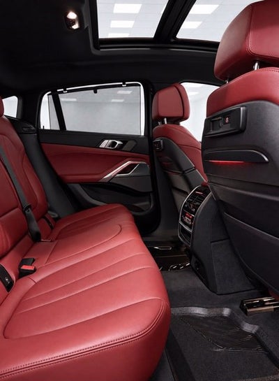 2021 BMW X6 M50i