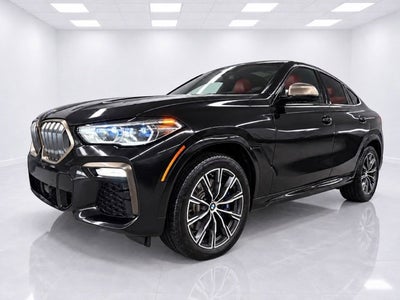 2021 BMW X6 M50i