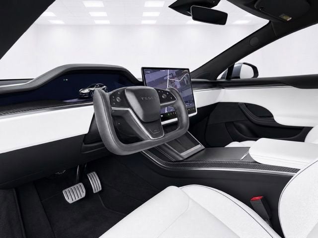 2022 Tesla Model S Plaid
