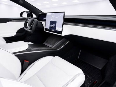 2022 Tesla Model S Plaid