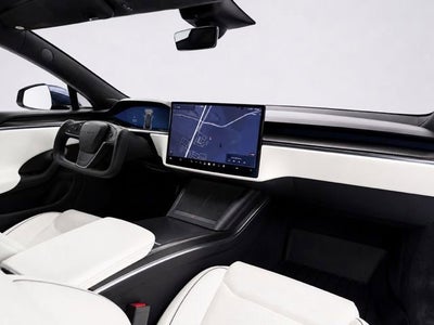 2022 Tesla Model S Plaid