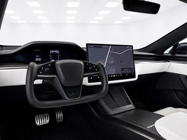 2022 Tesla Model S Plaid