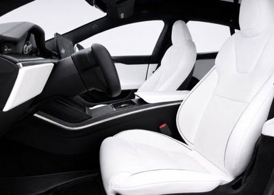 2022 Tesla Model S Plaid