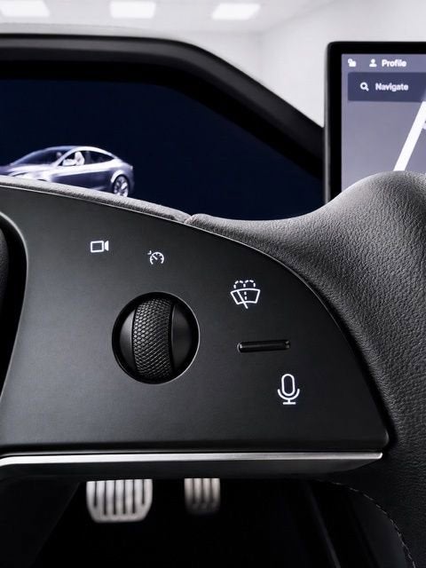 2022 Tesla Model S Plaid
