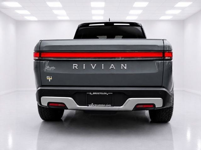 2023 RIVIAN R1T Adventure