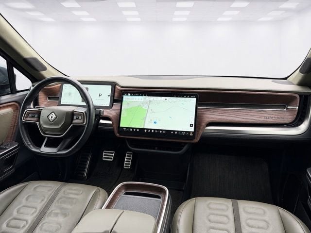 2023 RIVIAN R1T Adventure
