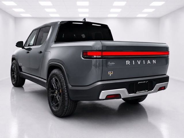 2023 RIVIAN R1T Adventure