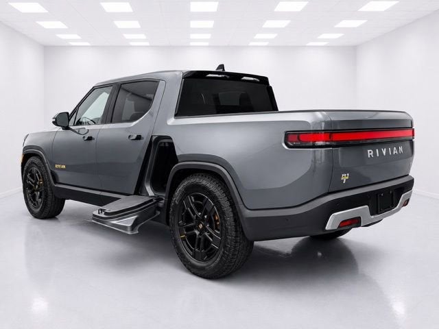 2023 RIVIAN R1T Adventure