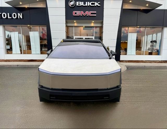 2024 Tesla Cybertruck Cyberbeast