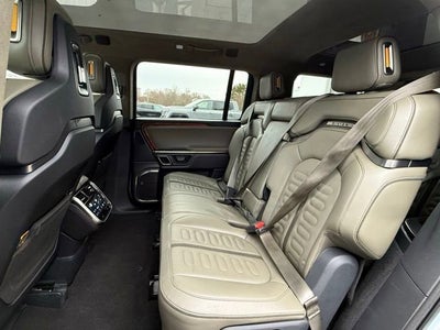 2023 RIVIAN R1S Adventure