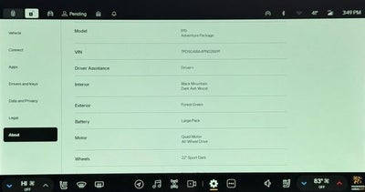 2023 RIVIAN R1S Adventure