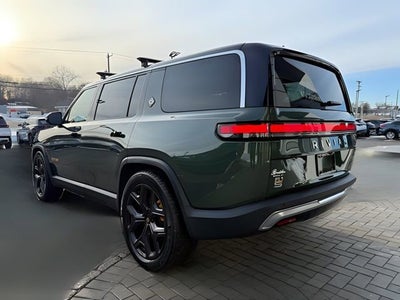 2023 RIVIAN R1S Adventure
