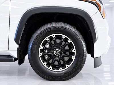 2024 Toyota Sequoia SR5