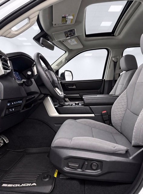 2024 Toyota Sequoia SR5