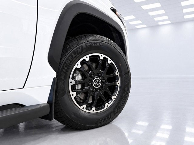 2024 Toyota Sequoia SR5