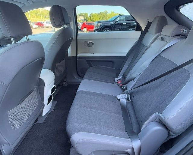 2025 Hyundai IONIQ 5 SE