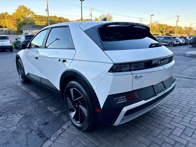 2025 Hyundai IONIQ 5 SE
