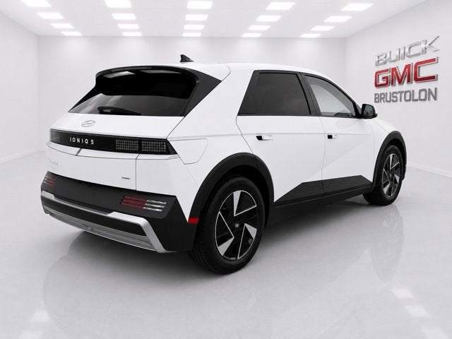 2026 Hyundai IONIQ 5 SE