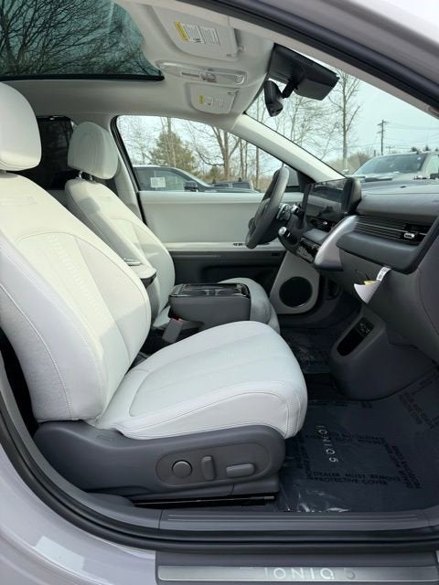 2025 Hyundai IONIQ 5 Limited