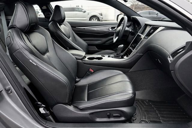 2022 INFINITI Q60 PURE