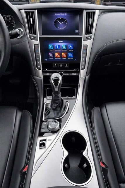 2022 INFINITI Q60 PURE