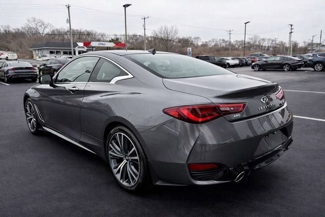 2022 INFINITI Q60 PURE