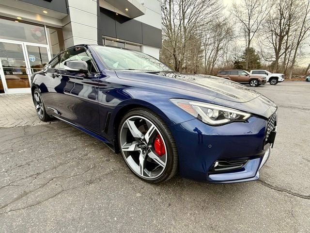 2022 INFINITI Q60 RED SPORT 400
