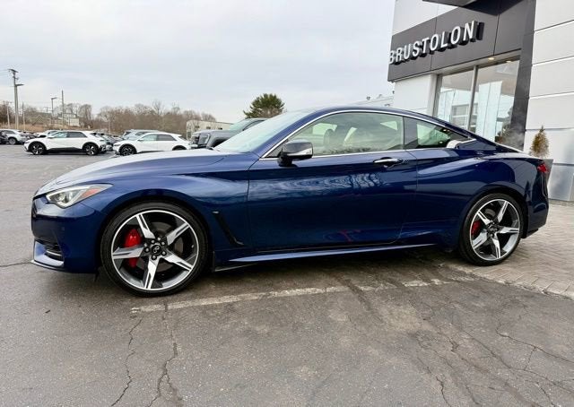 2022 INFINITI Q60 RED SPORT 400